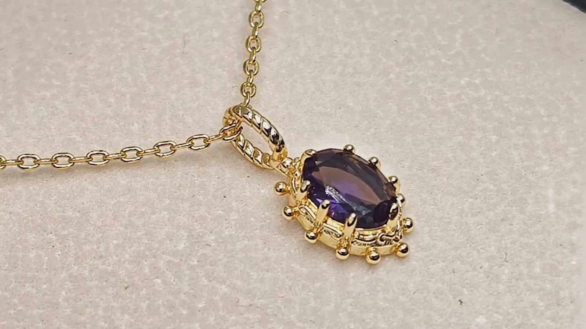 “Étreinte” Petite Heart Pendant Necklace — 14K Gold‑Plated, Purple Cubic Zircon