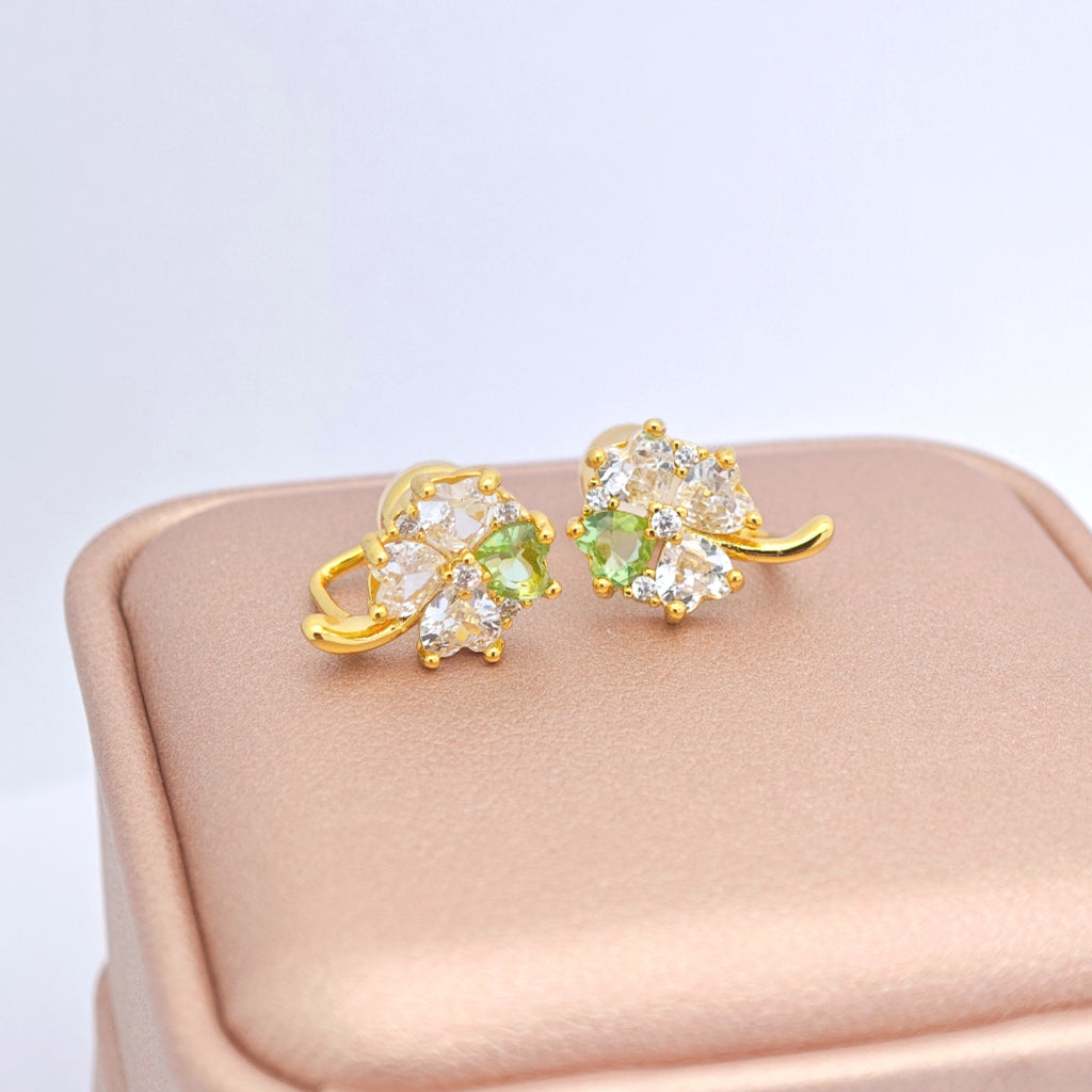 “Éclat” Clover Heart No‑Pierce Ear Cuffs — 14K Gold‑Plated, Spring‑Green Sparkle