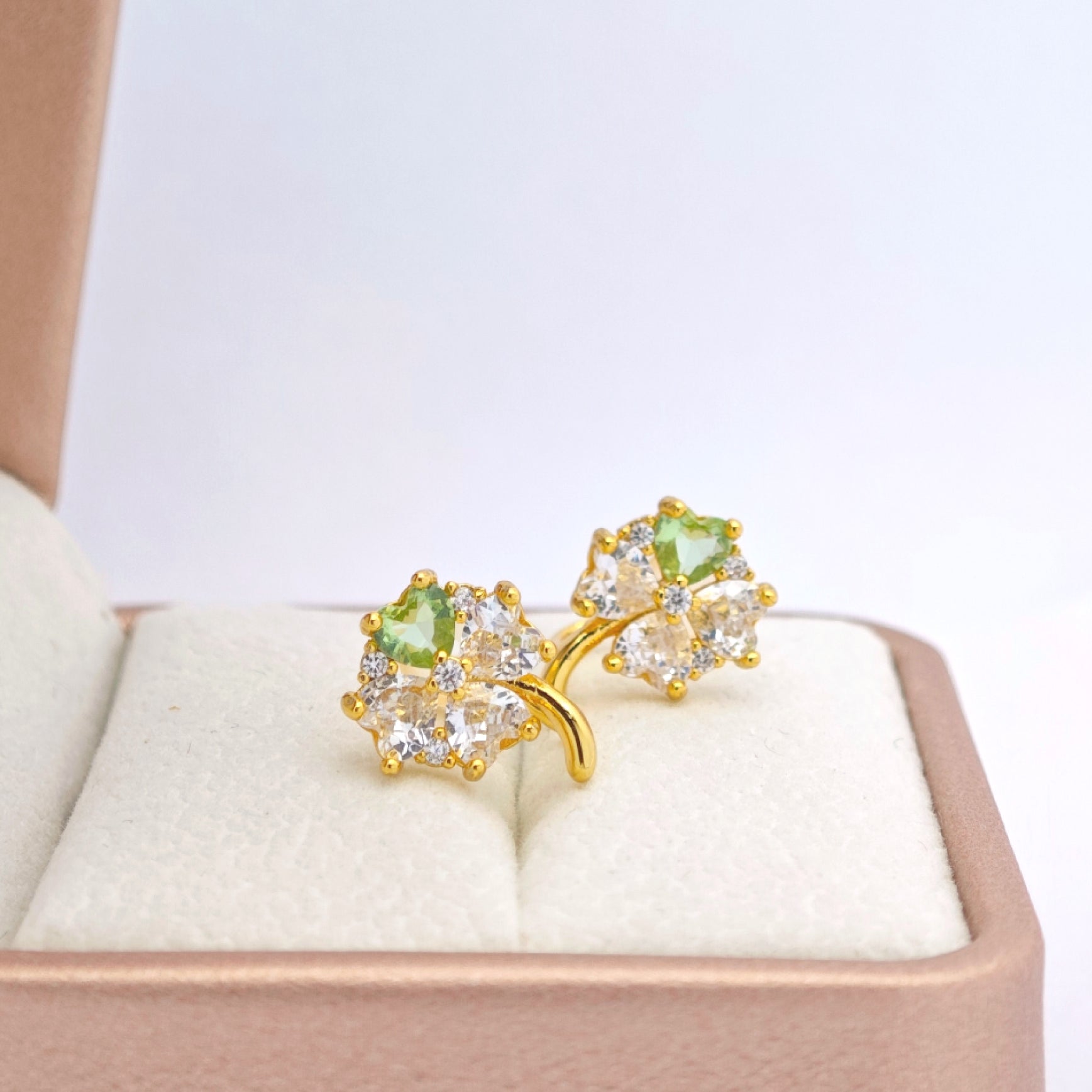 “Éclat” Clover Heart No‑Pierce Ear Cuffs — 14K Gold‑Plated, Spring‑Green Sparkle
