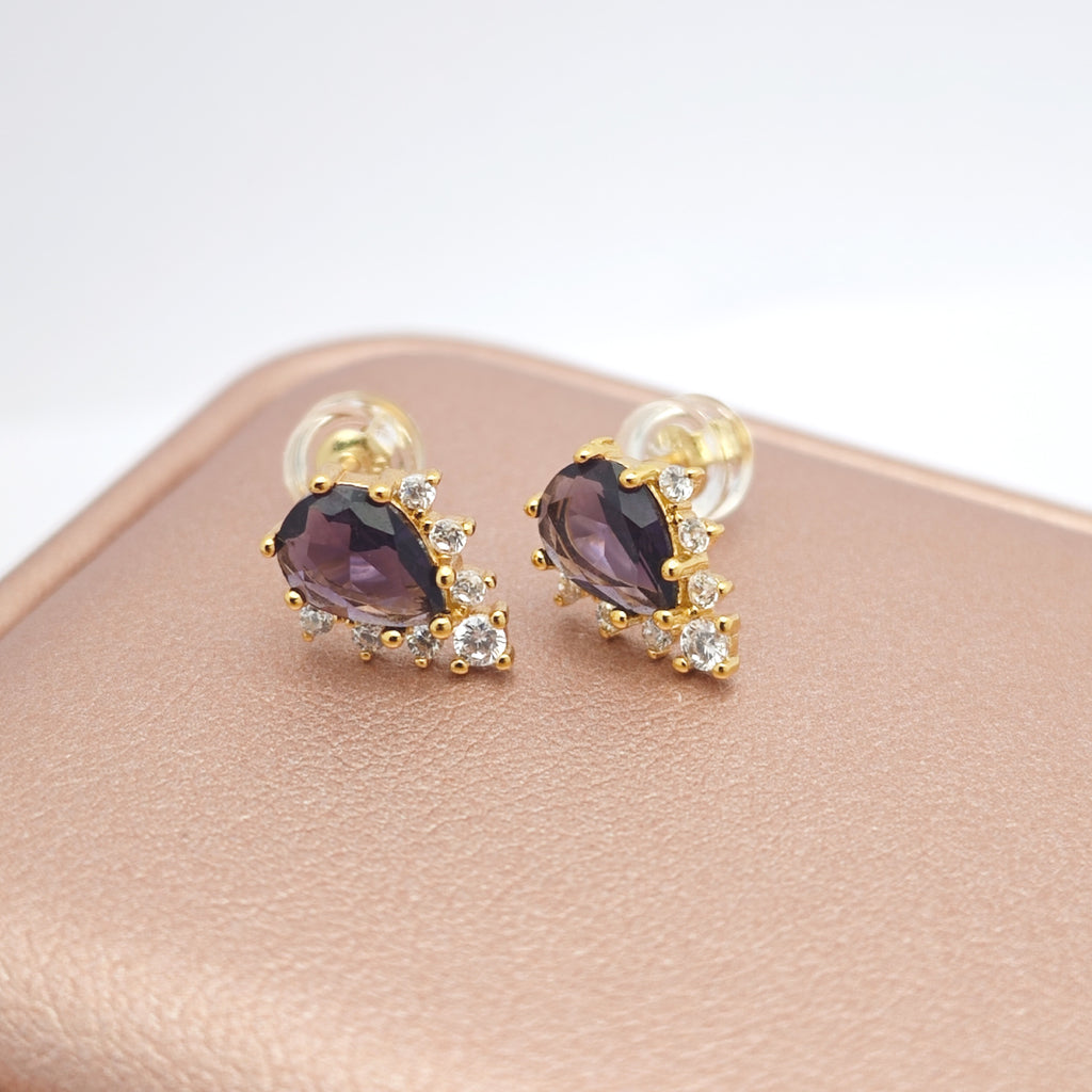 “Éclat” Violet Teardrop Earrings — 18K Gold‑Plated, Amethyst‑Style