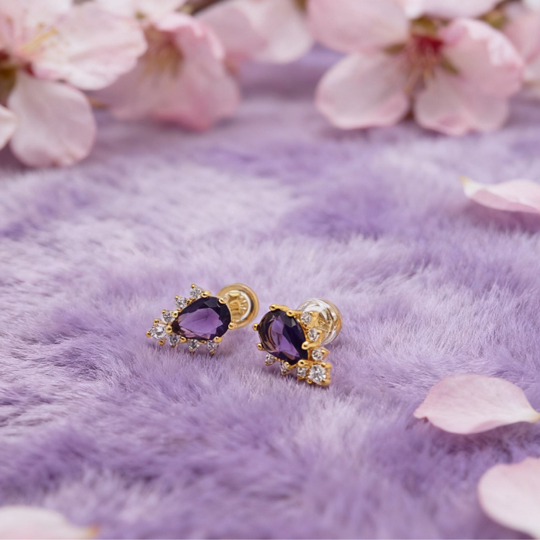 “Éclat” Violet Teardrop Earrings — 18K Gold‑Plated, Amethyst‑Style