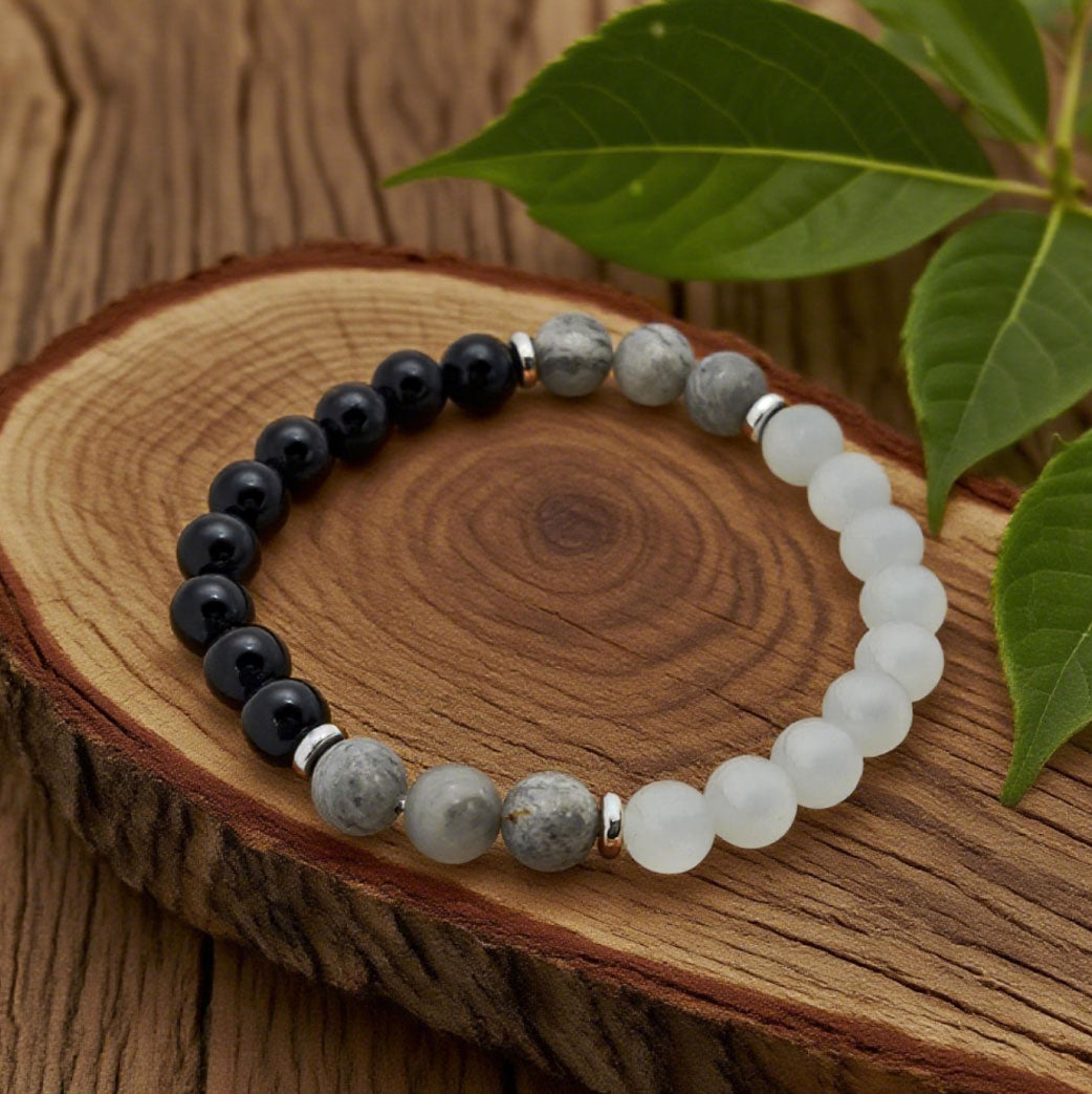 “Lien” Beaded Bracelet — Cat’s‑Eye, Black L’Ardeur Crystal & Map Stone