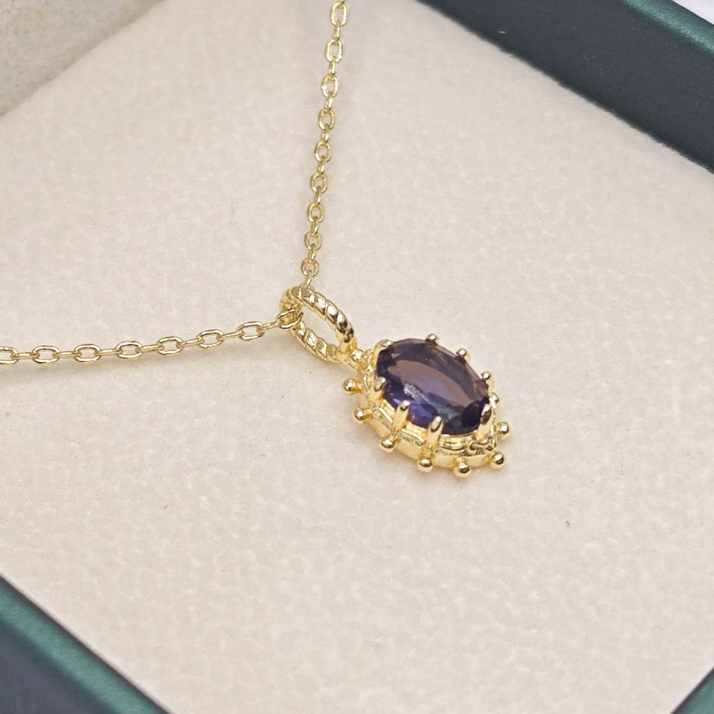 “Étreinte” Petite Heart Pendant Necklace — 14K Gold‑Plated, Purple Cubic Zircon