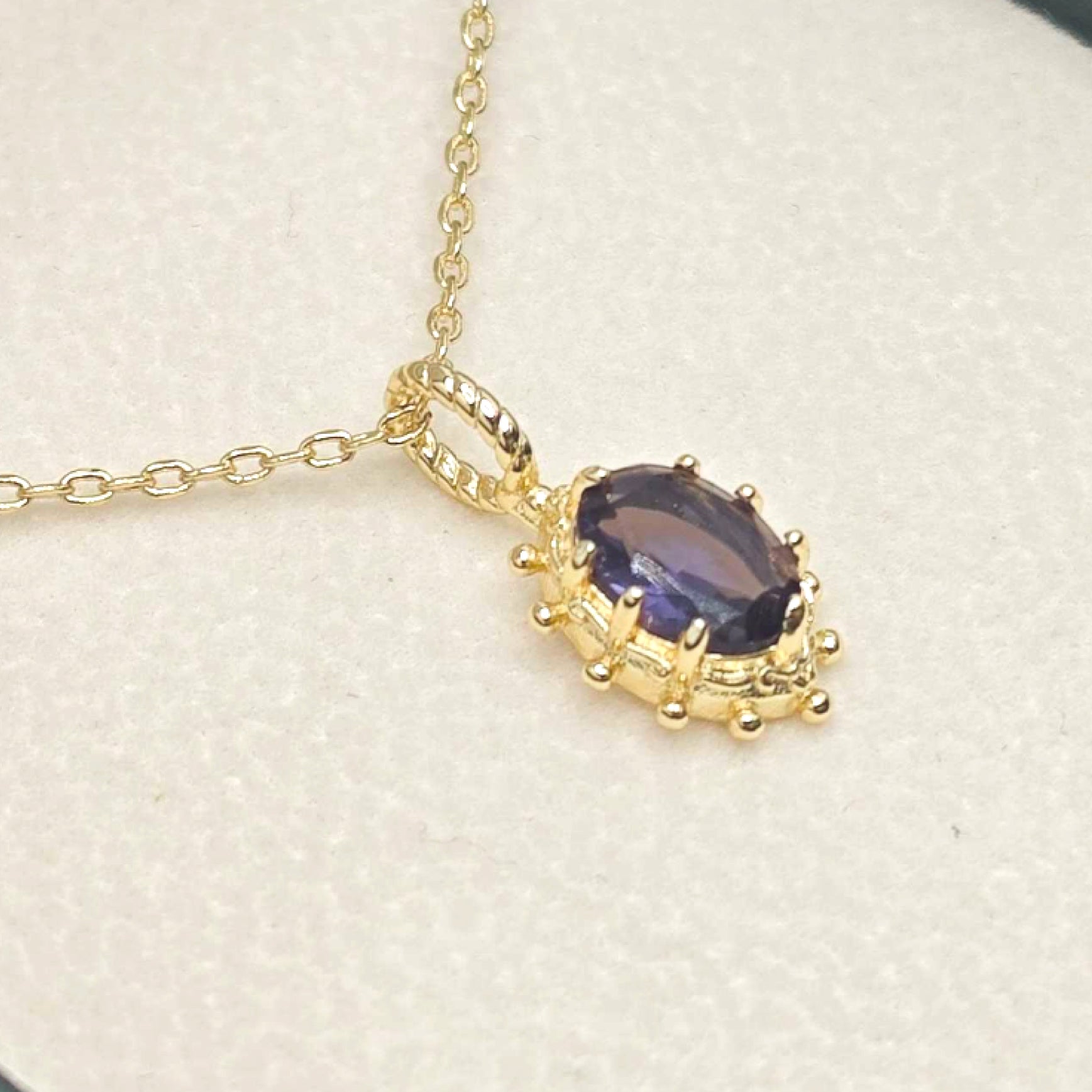 “Étreinte” Petite Heart Pendant Necklace — 14K Gold‑Plated, Purple Cubic Zircon