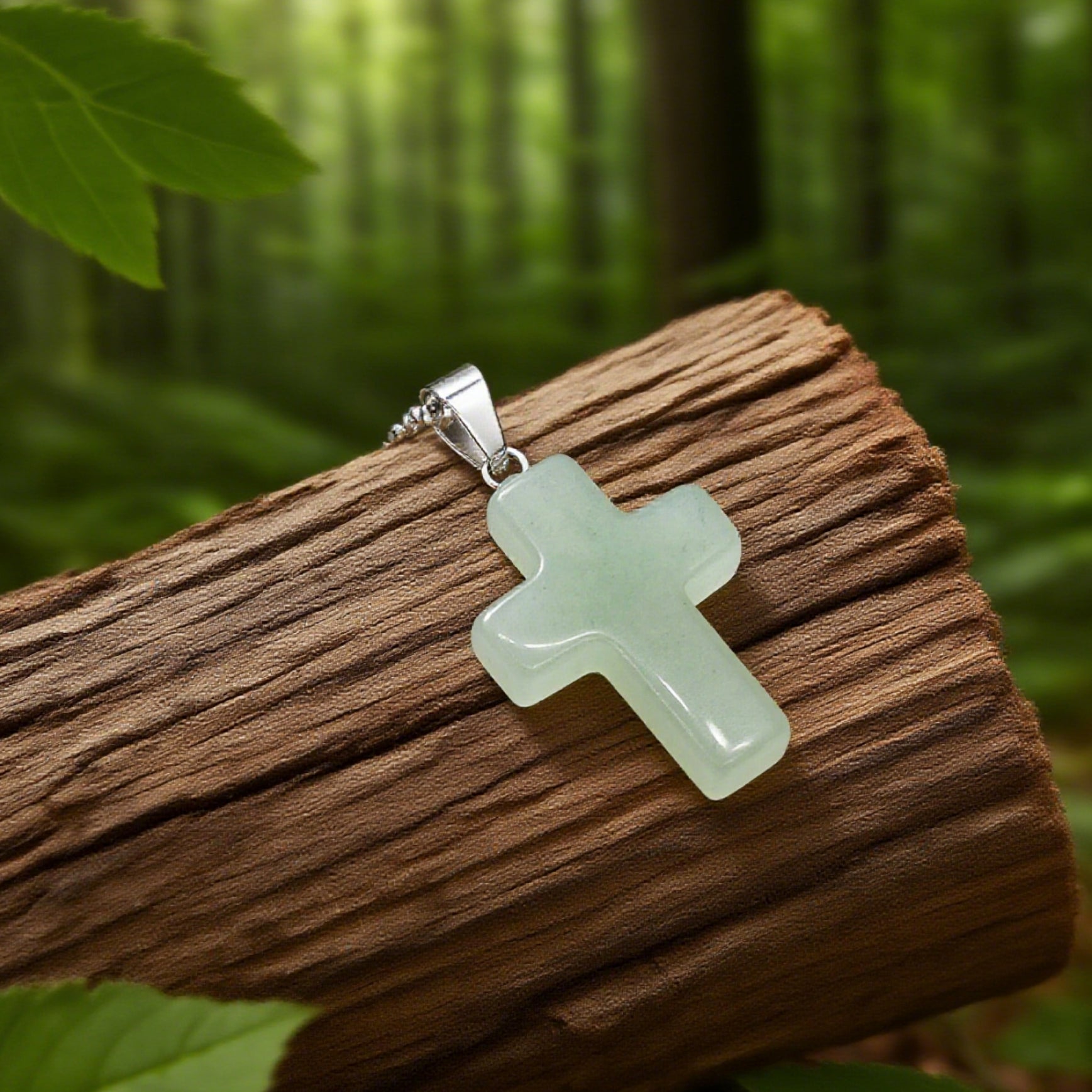“Léger” Cross Pendant — Natural Green Aventurine