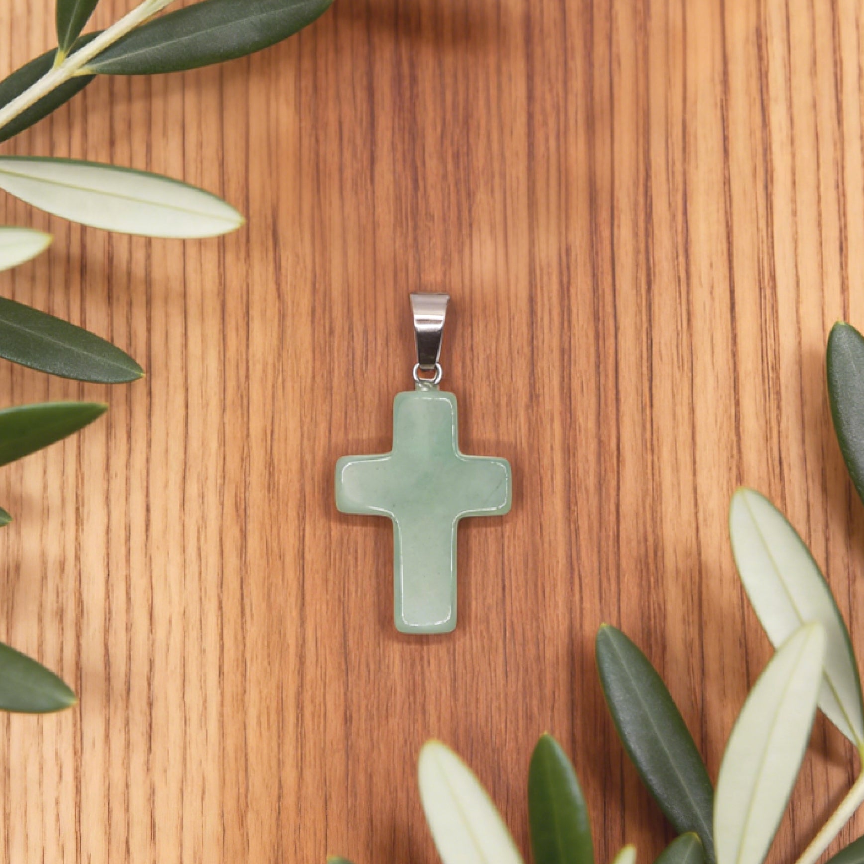“Léger” Cross Pendant — Natural Green Aventurine