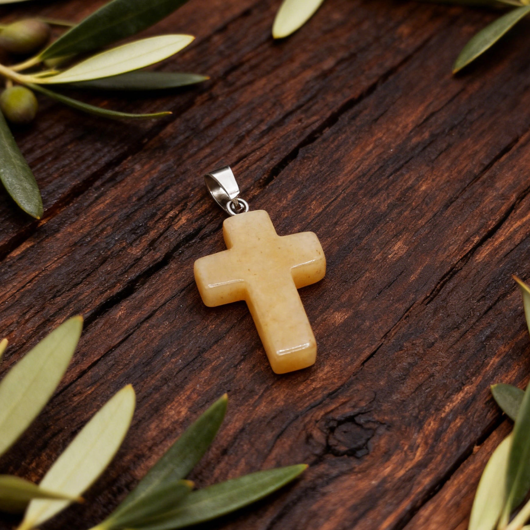 “Léger” Cross Pendant — Yellow Aventurine