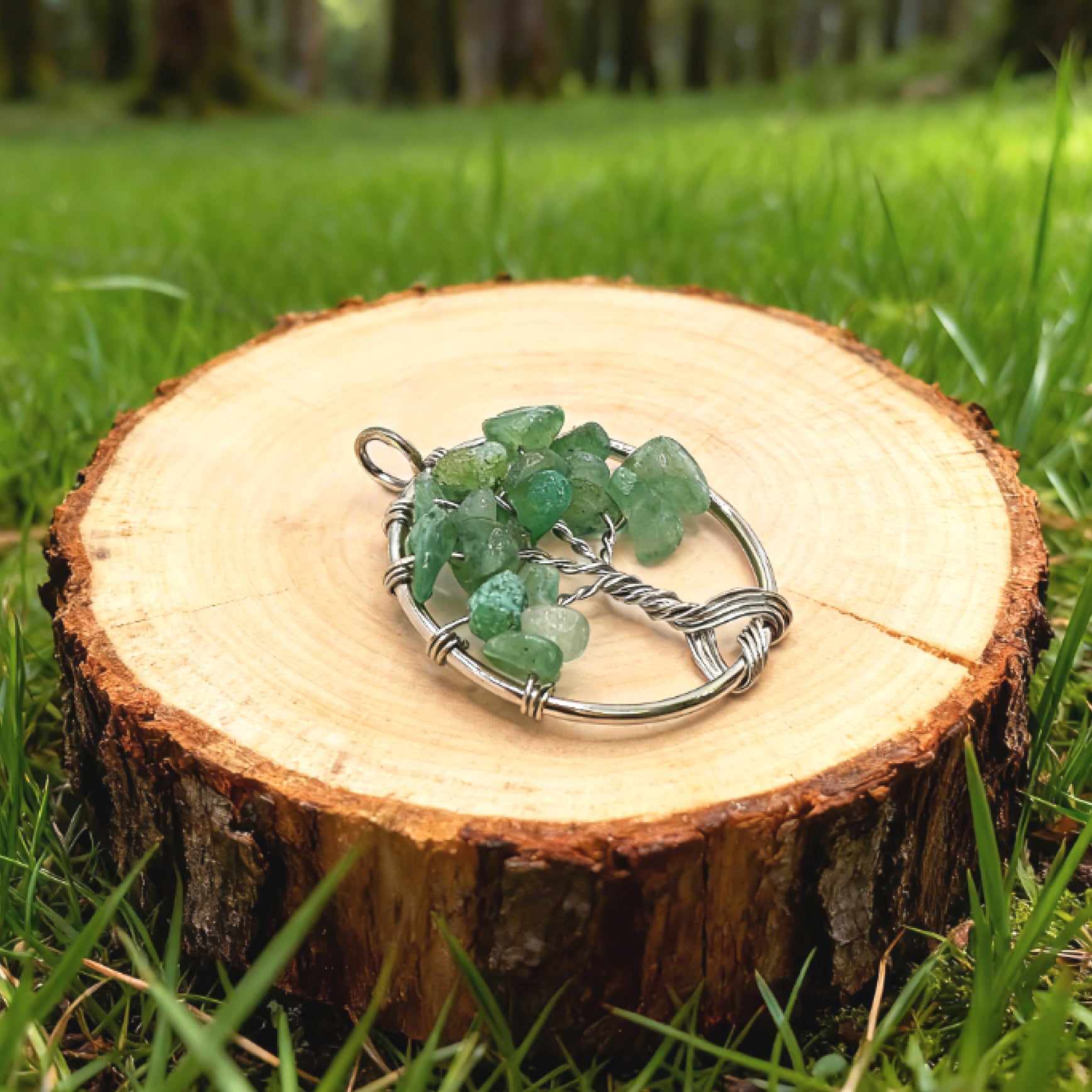 “Léger” Tree of Life Pendant — Green Aventurine Chips