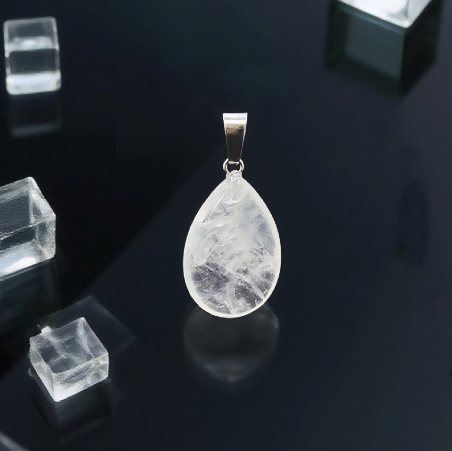 “Léger” Teardrop Pendant — Natural Clear Quartz, Flat-Cut
