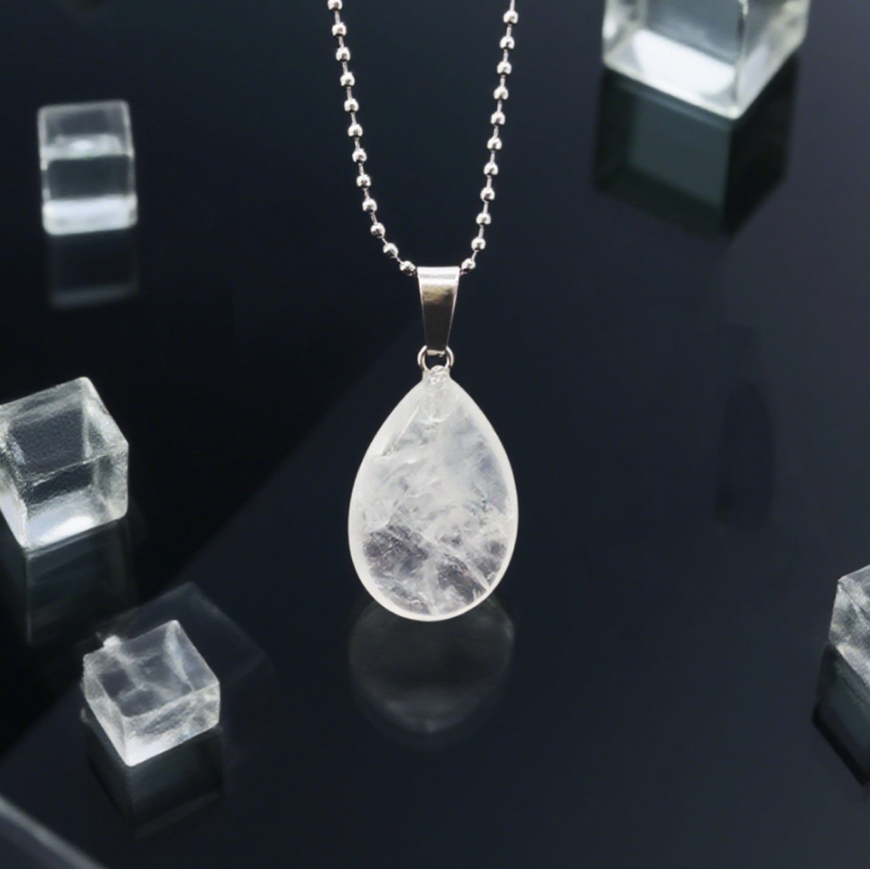 “Léger” Teardrop Pendant — Natural Clear Quartz, Flat-Cut