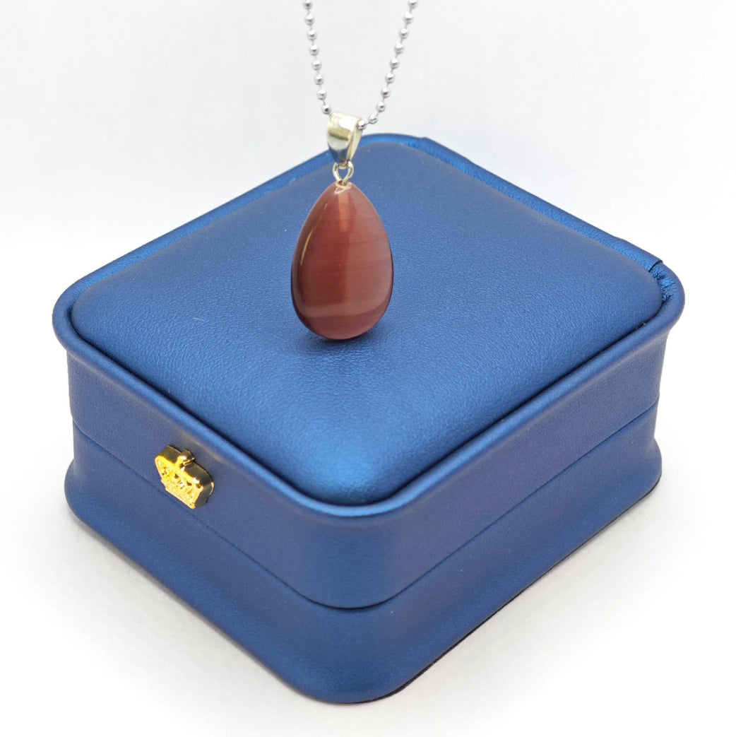 “Léger” Teardrop Pendant — Synthetic Cat’s Eye, Magenta