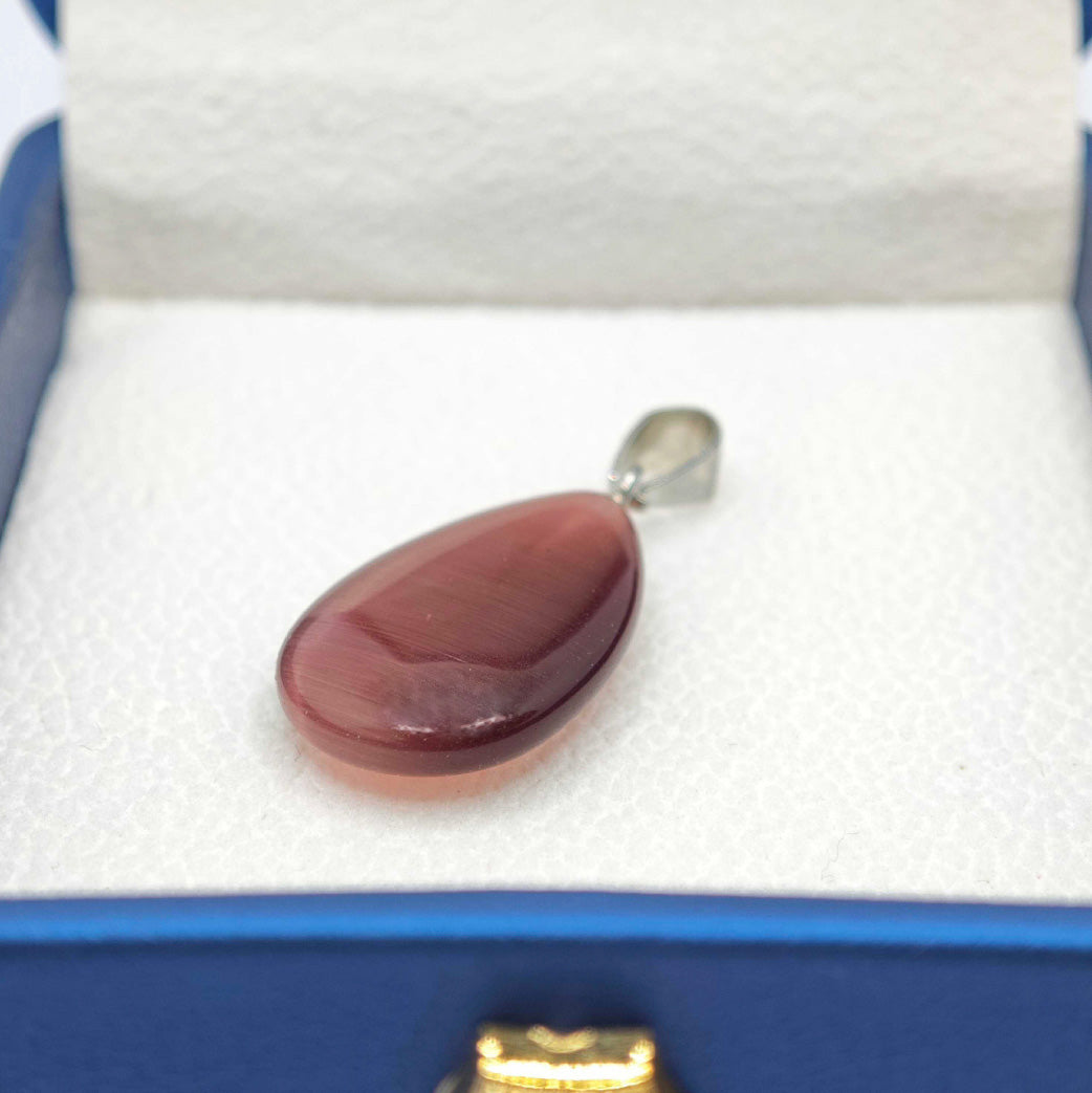 “Léger” Teardrop Pendant — Synthetic Cat’s Eye, Magenta