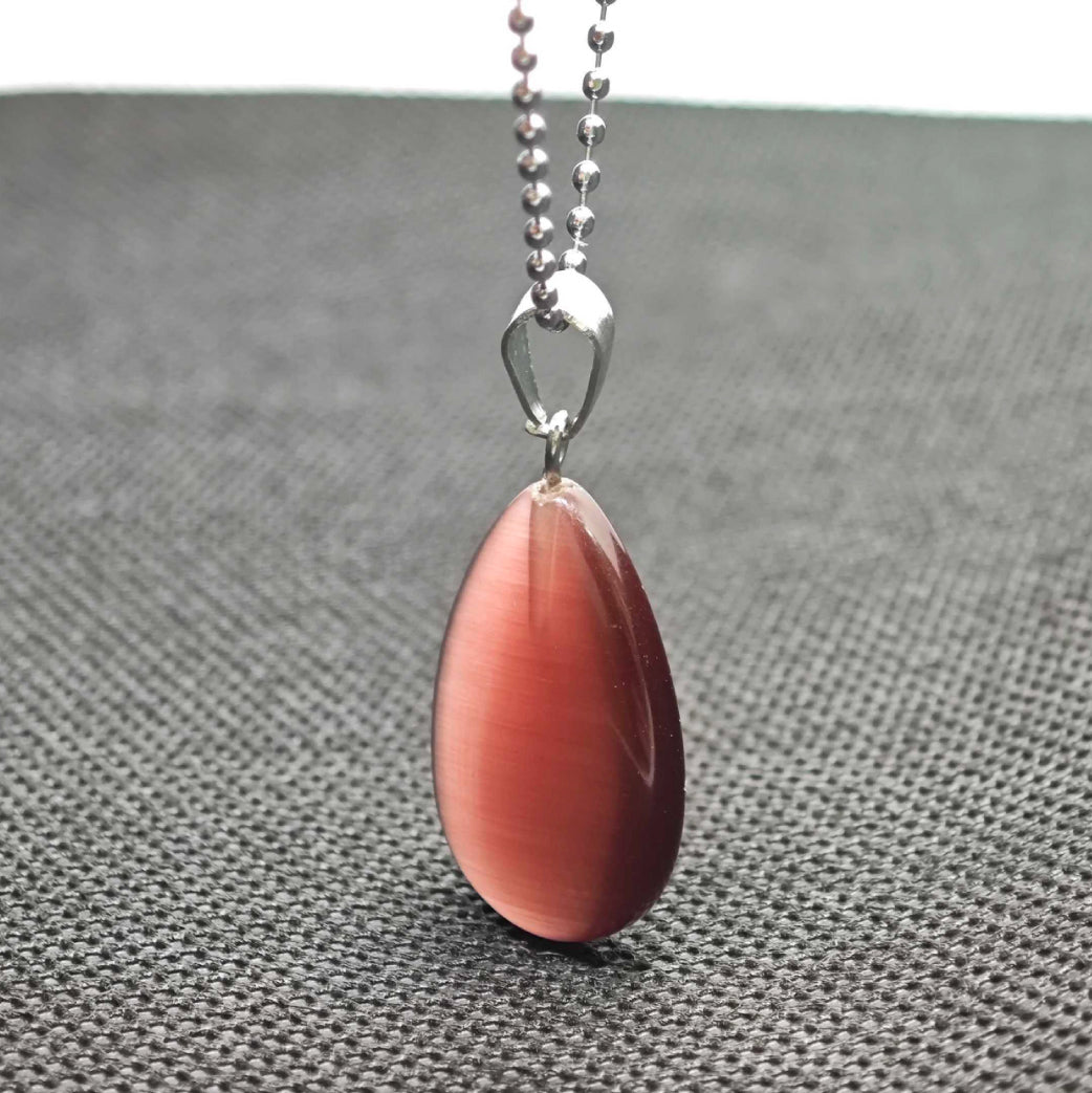 “Léger” Teardrop Pendant — Synthetic Cat’s Eye, Magenta