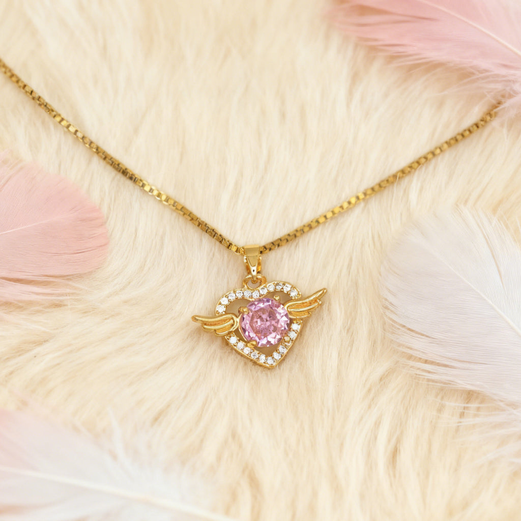 Collier pendentif Cœur d'ange « Étreinte » — Plaqué or 18 carats, style diamant rose