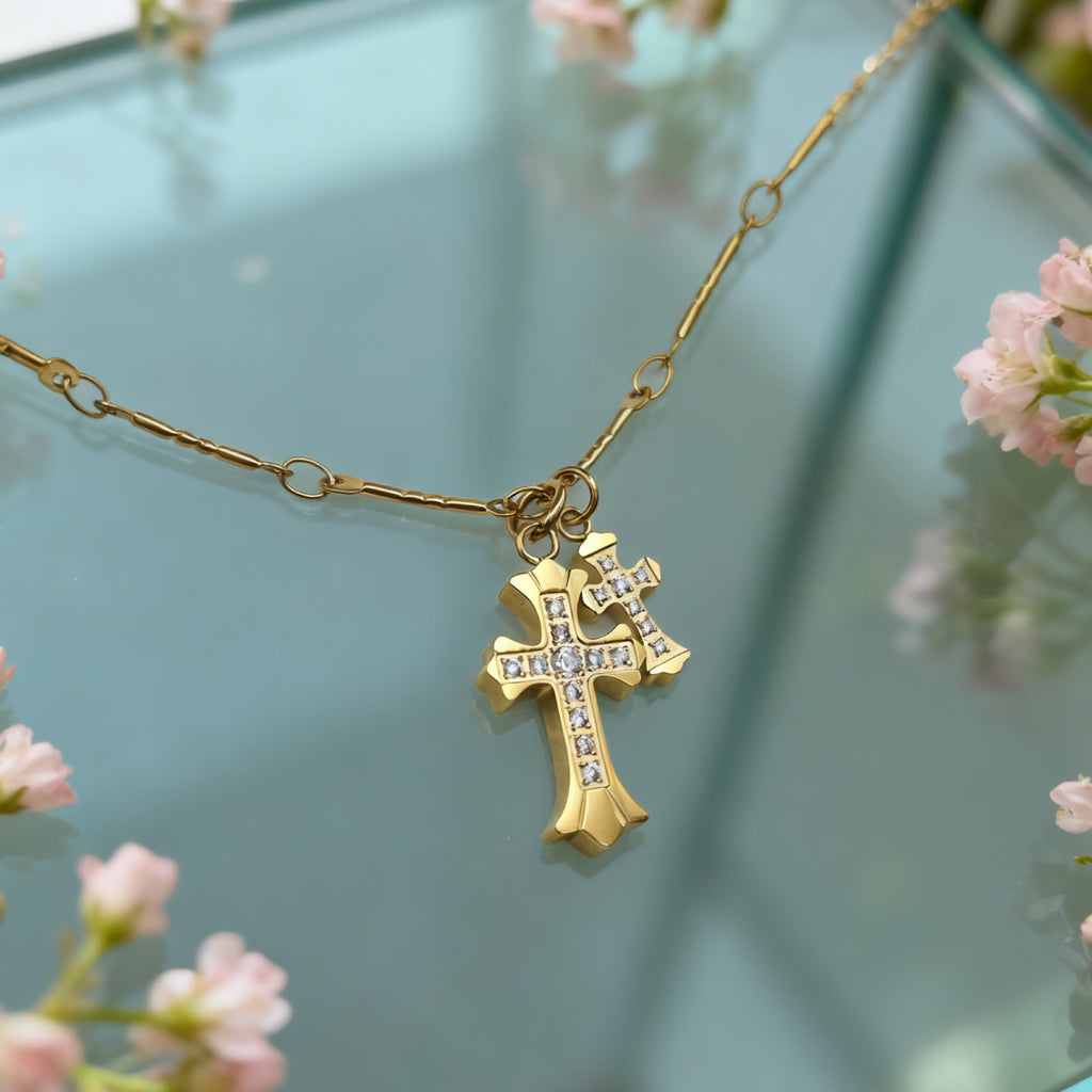 “Étreinte” Duo Cross Charm Necklace — 18K Gold‑Plated, Diamond‑Style