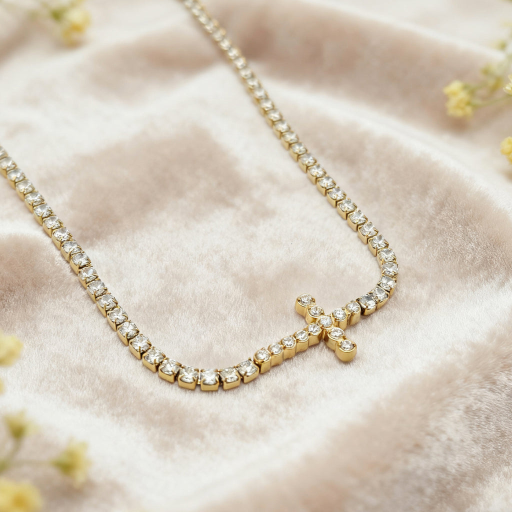 “Lien” Cross Tennis Bracelet — 18K Gold‑Plated, High-grade CZ