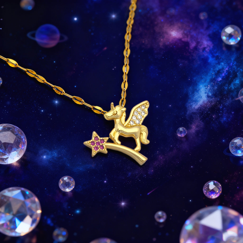 Collier à pendentif Pégase Stardust « Étreinte » — Plaqué or 18 carats, style diamant