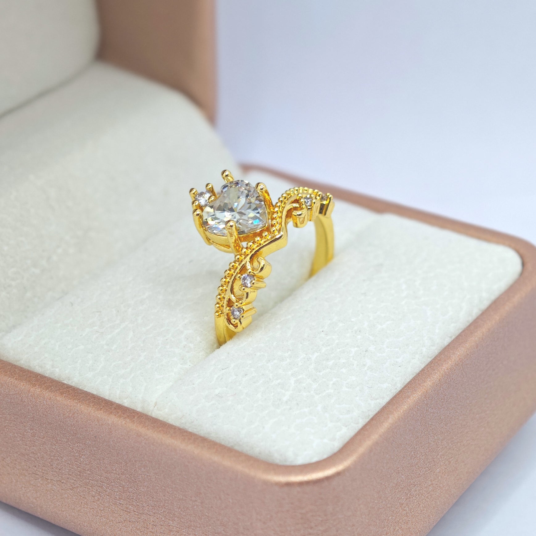 "Toujours" Heart Crest Ring — 18K Gold‑Plated, Diamond Style