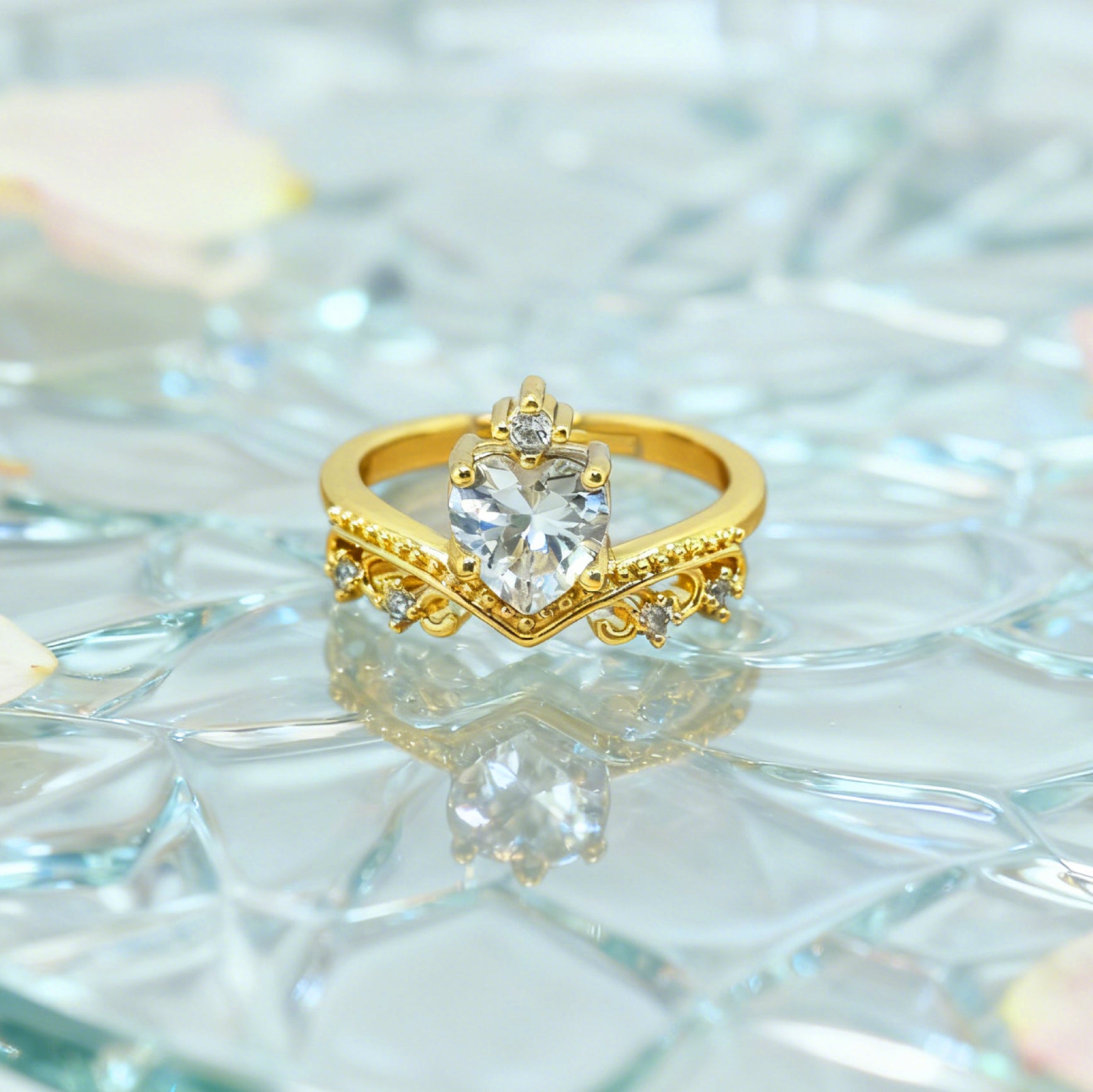 "Toujours" Heart Crest Ring — 18K Gold‑Plated, Diamond Style