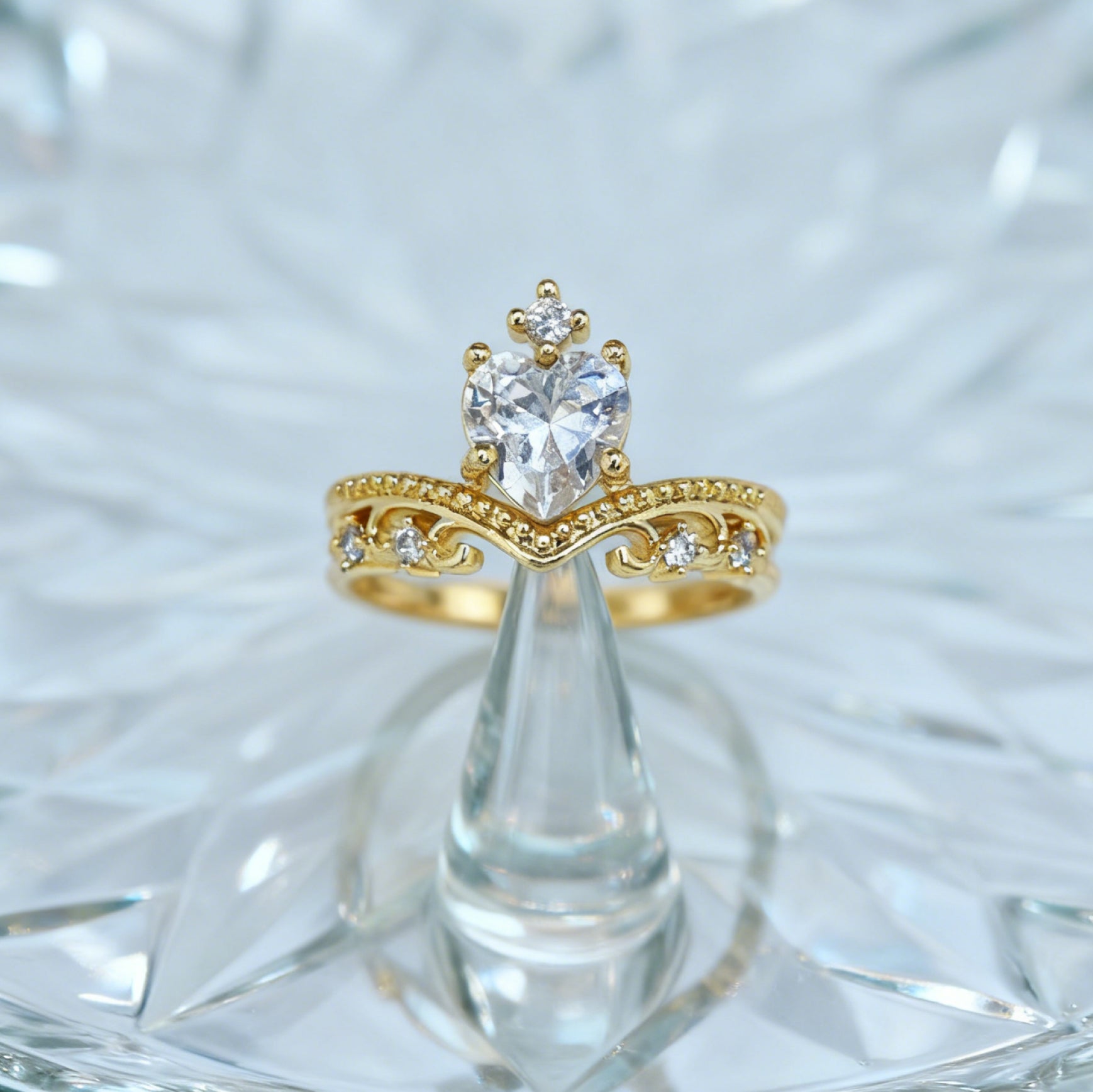 "Toujours" Heart Crest Ring — 18K Gold‑Plated, Diamond Style