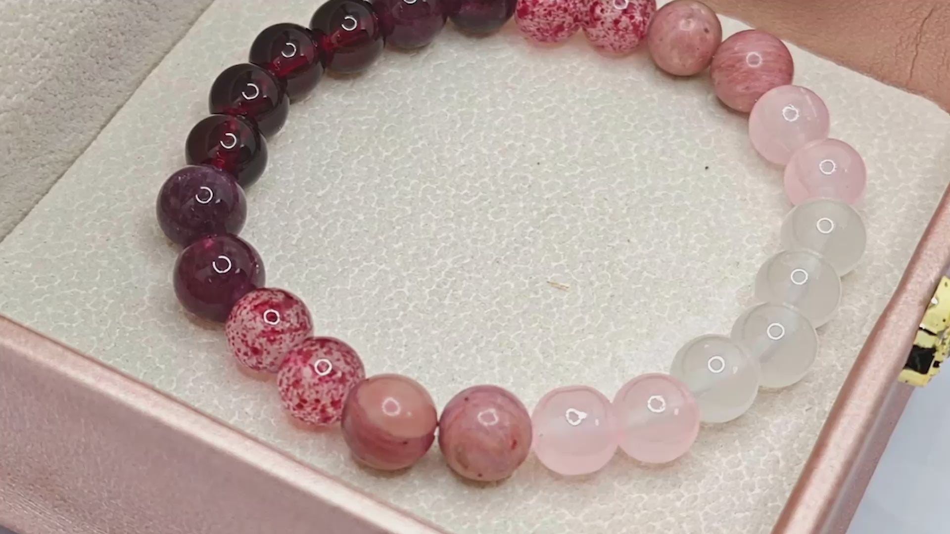 “Lien” Beaded Bracelet — Rose Garnet Mix